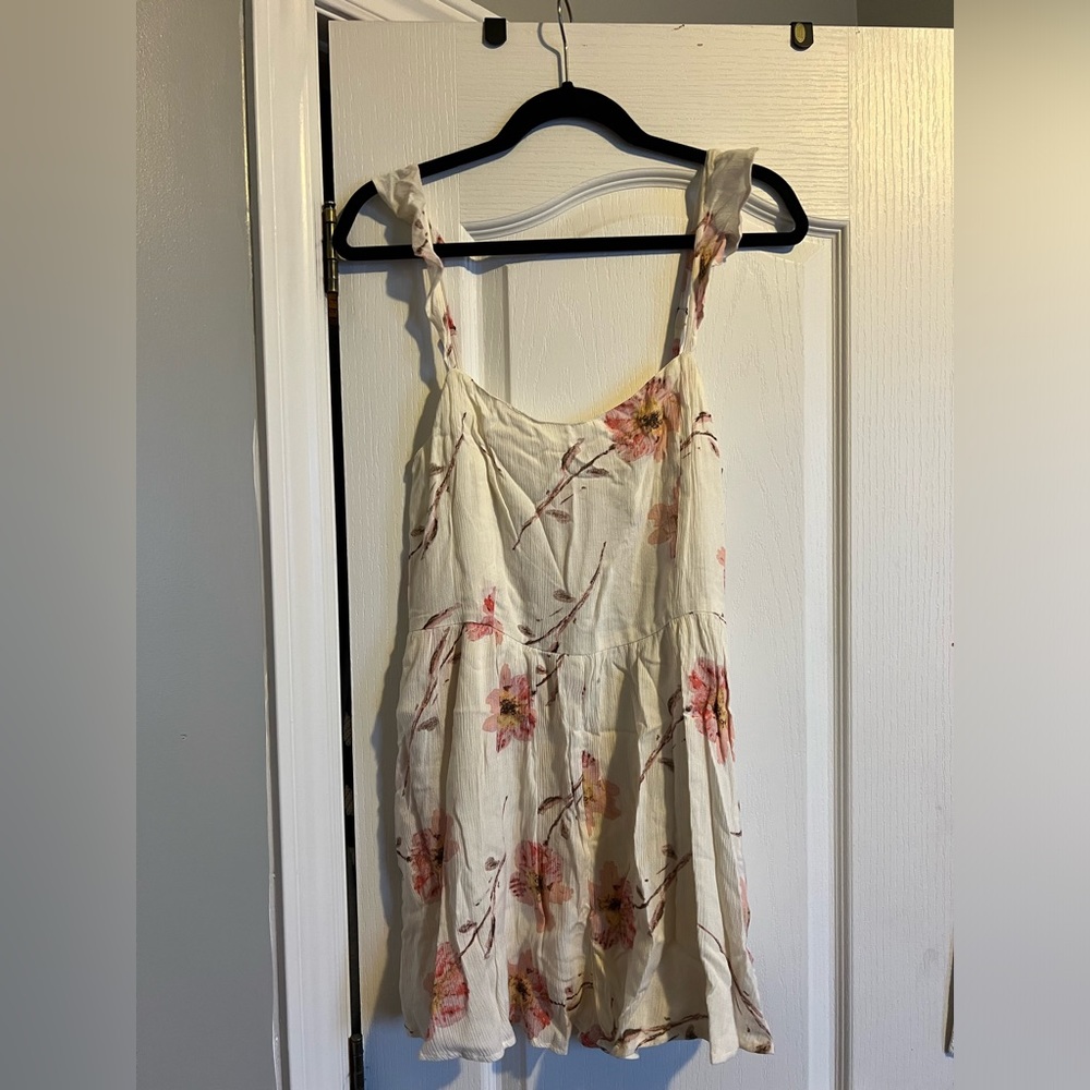 Urban Outfitters romper #HOSTPICK